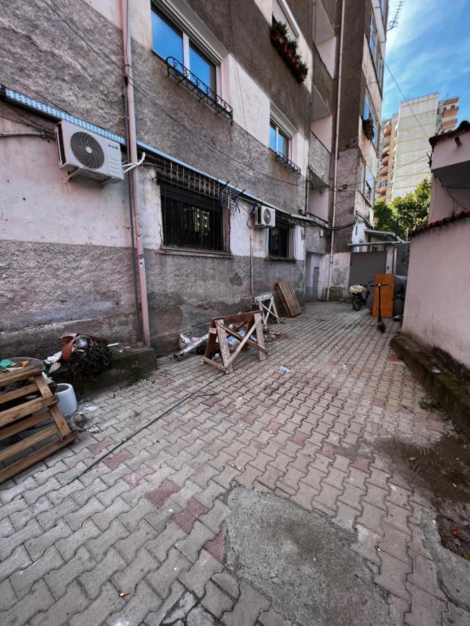 Golden Cherry Tirana Exterior photo