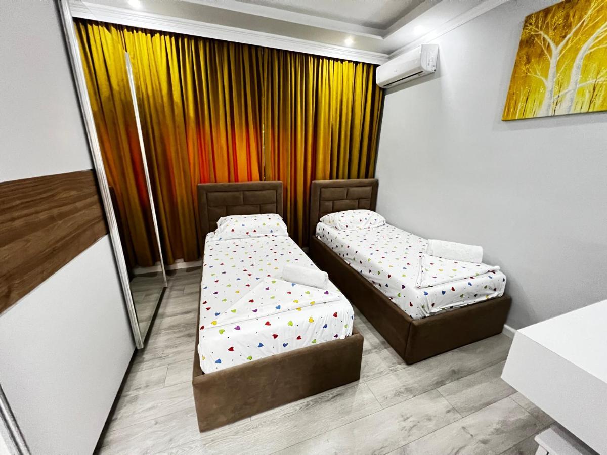 Golden Cherry Tirana Exterior photo